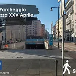 Eleganza Design Corso Como Porta Garibaldi - 80 Mq
